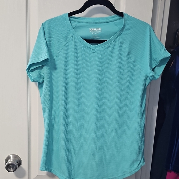 Kirkland Signature Tops - Kirkland Signature Women's Teal Short Sleeve Top